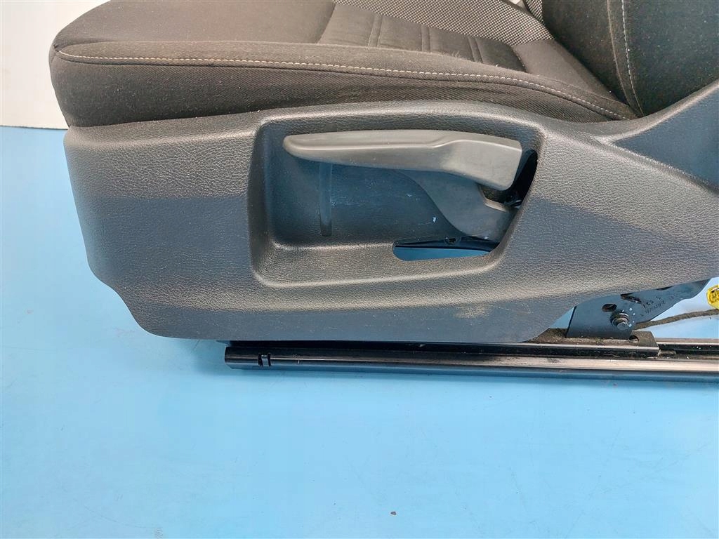 фото №7, Сиденье передний левый skoda octavia iii 2016-2020r lift 5e0971365j