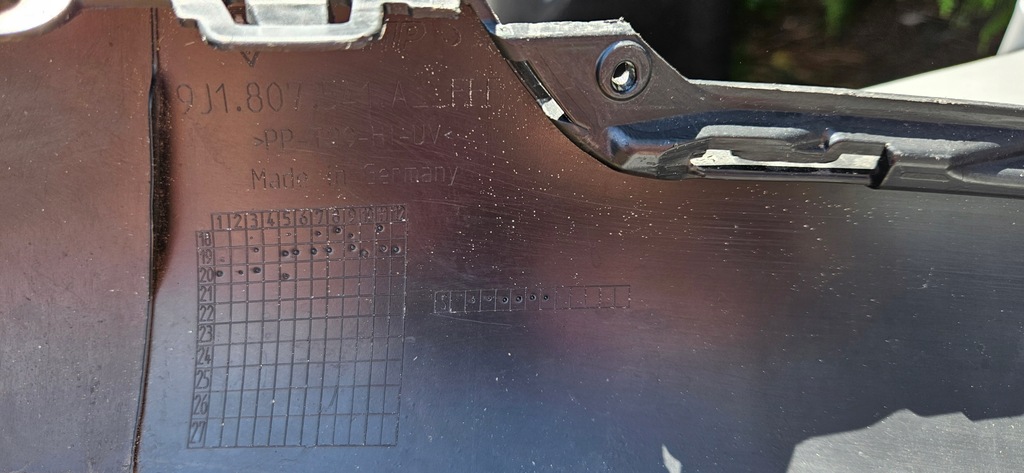 фото №9, Porsche taycan накладка-спойлер спойлер бампер бампера перед 19-