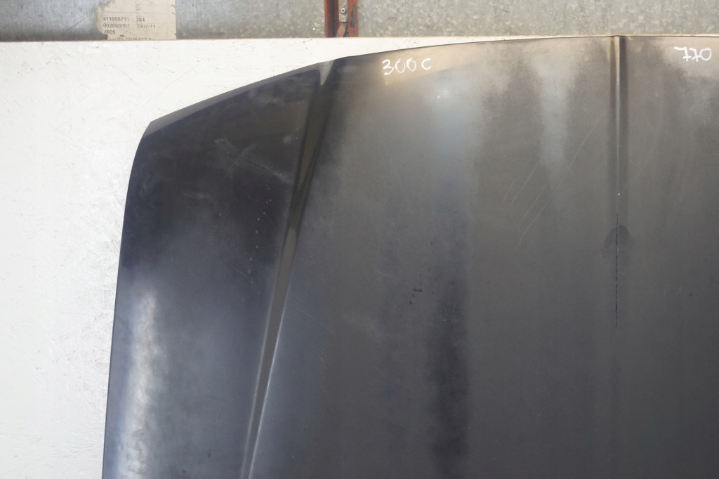 Капот кришка двигуна chrysler 300c Київ