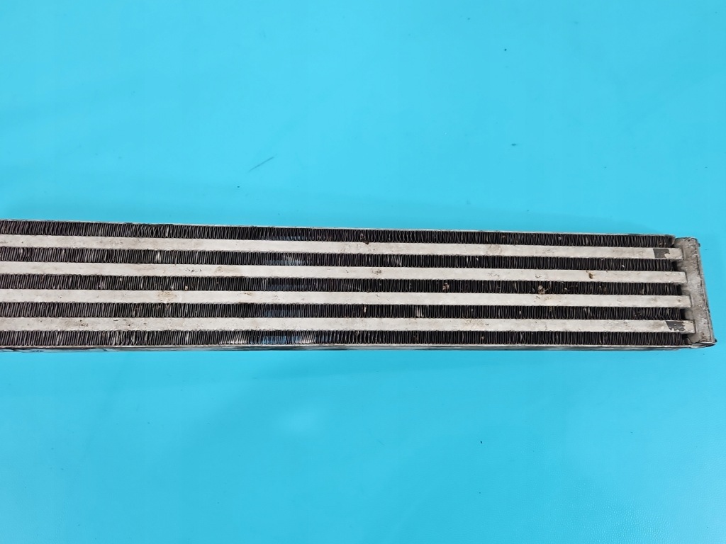 Радиатор масла porsche cayenne 2 u6105001, 6851898 4.8 v8 turbo Недорого