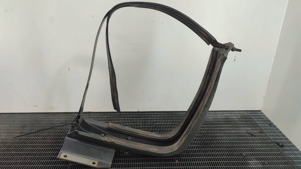 Купити Кронштейн бака пального daf xf