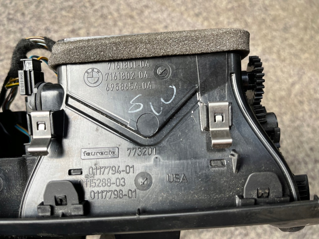 фото №7, Решётка обдув средняя перед передняя bmw e70 x5 комплектная e71 x6