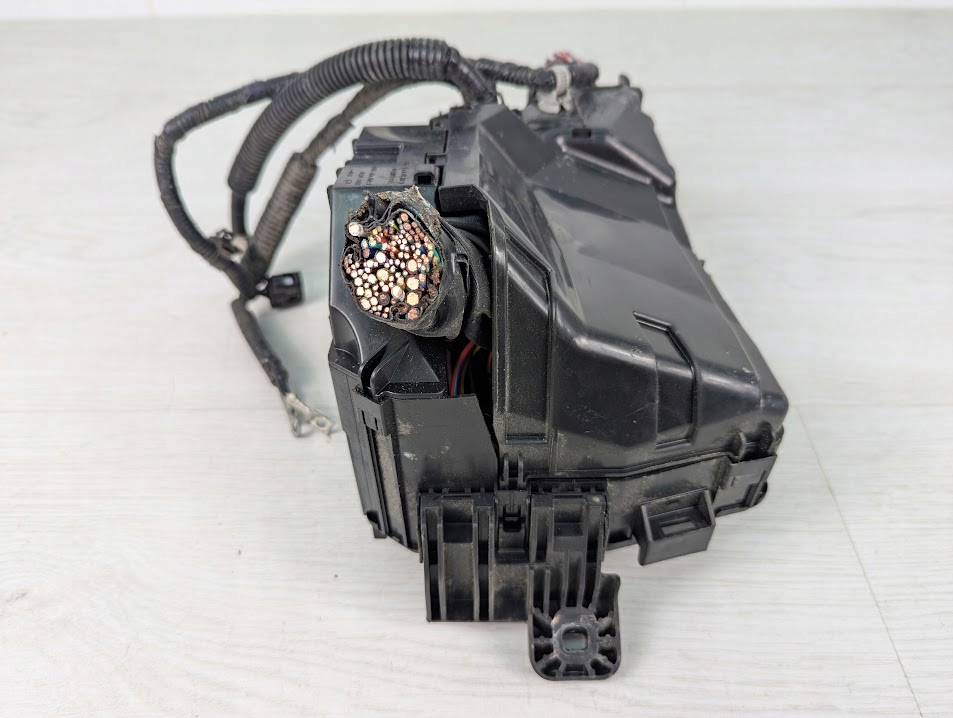 фото №7, Коробка запобіжників mazda 6 kd45-667677