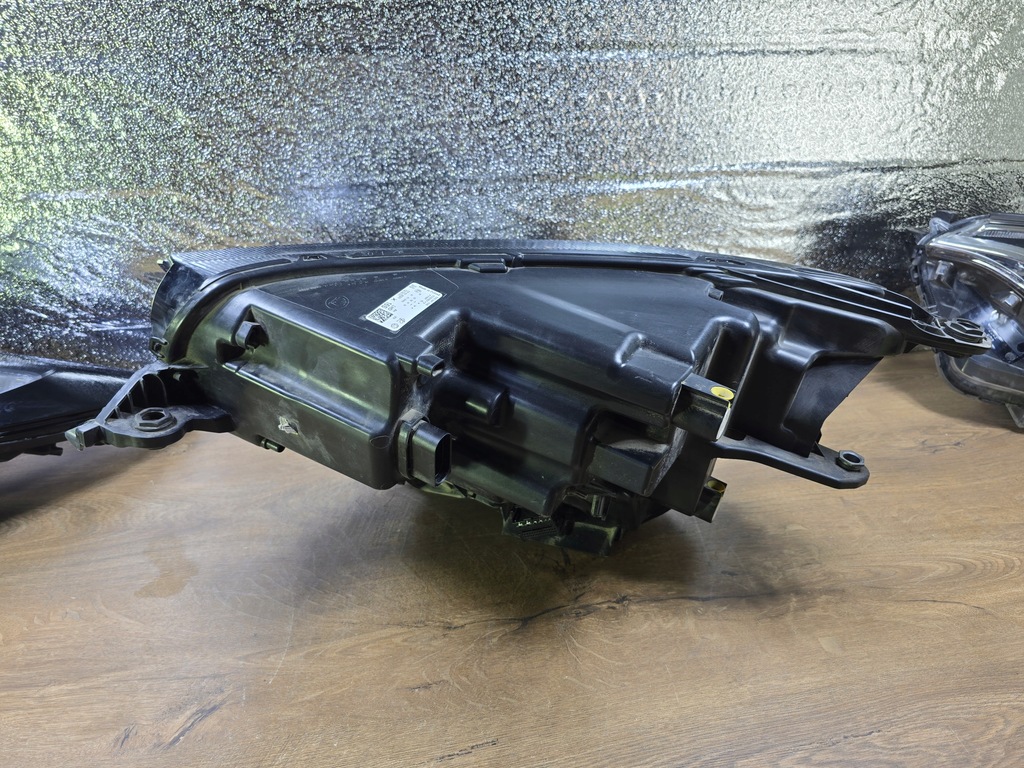 фото №8, Skoda kodiaq lift лампа перед передня права led 566941036