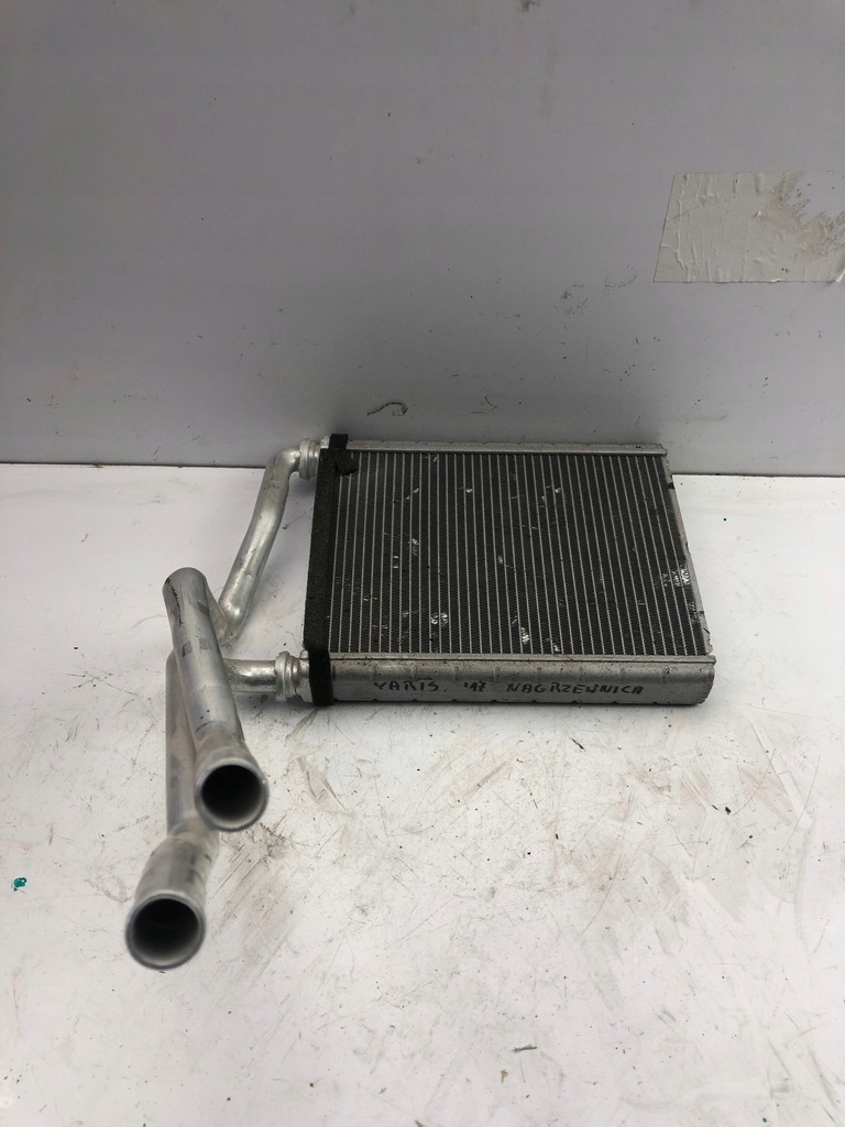 фото №1, Toyota yaris iii радиатор отопителя
