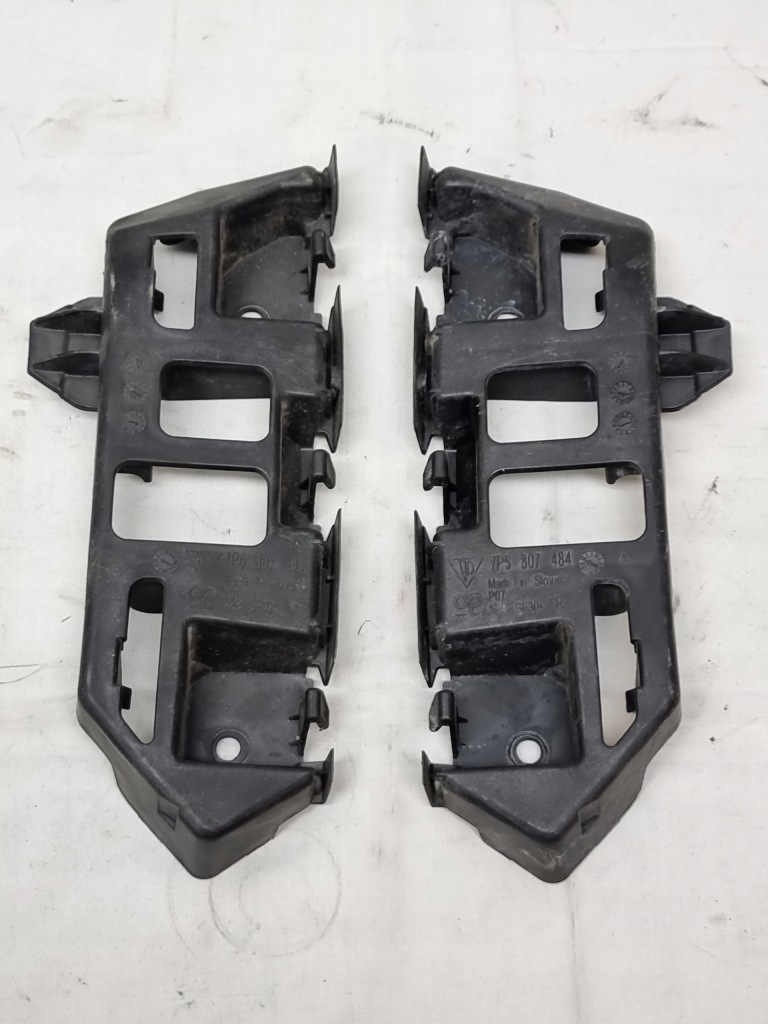 фото №1, Porsche cayenne 7p5 напрямна бампера задня