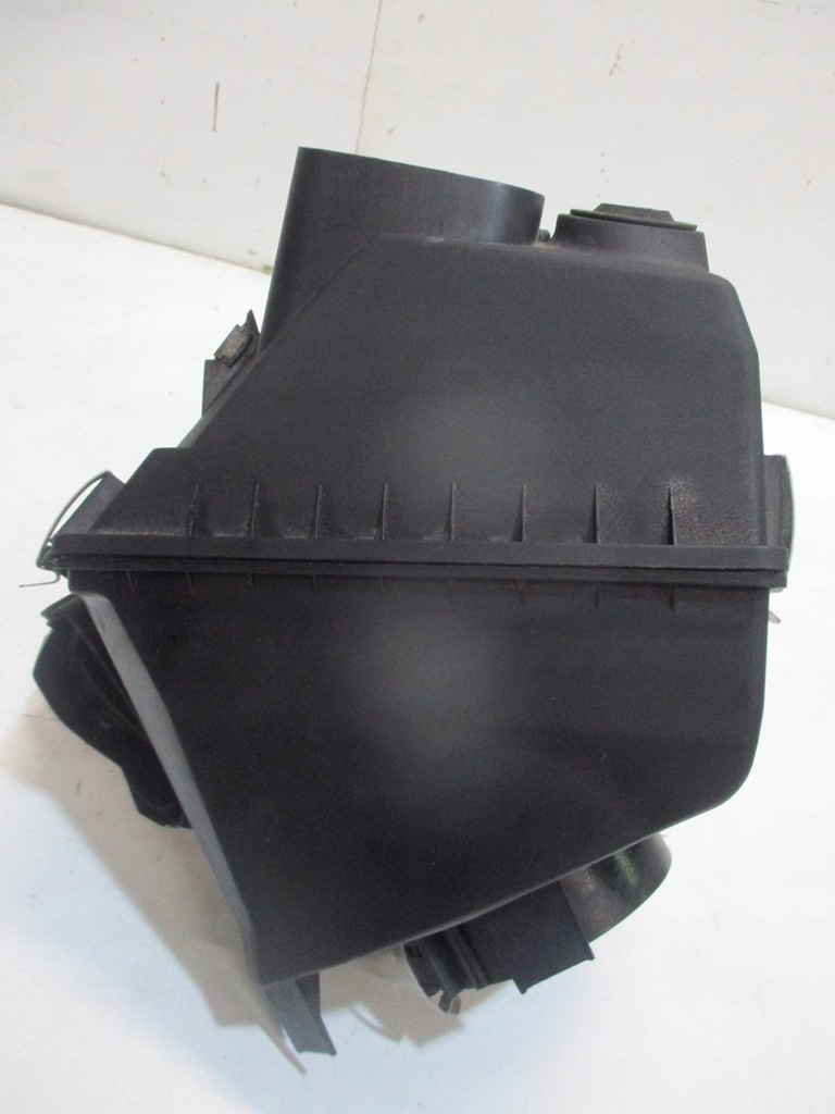 фото №4, Корпус фільтра повітря audi a6 4f0 4f0133837h