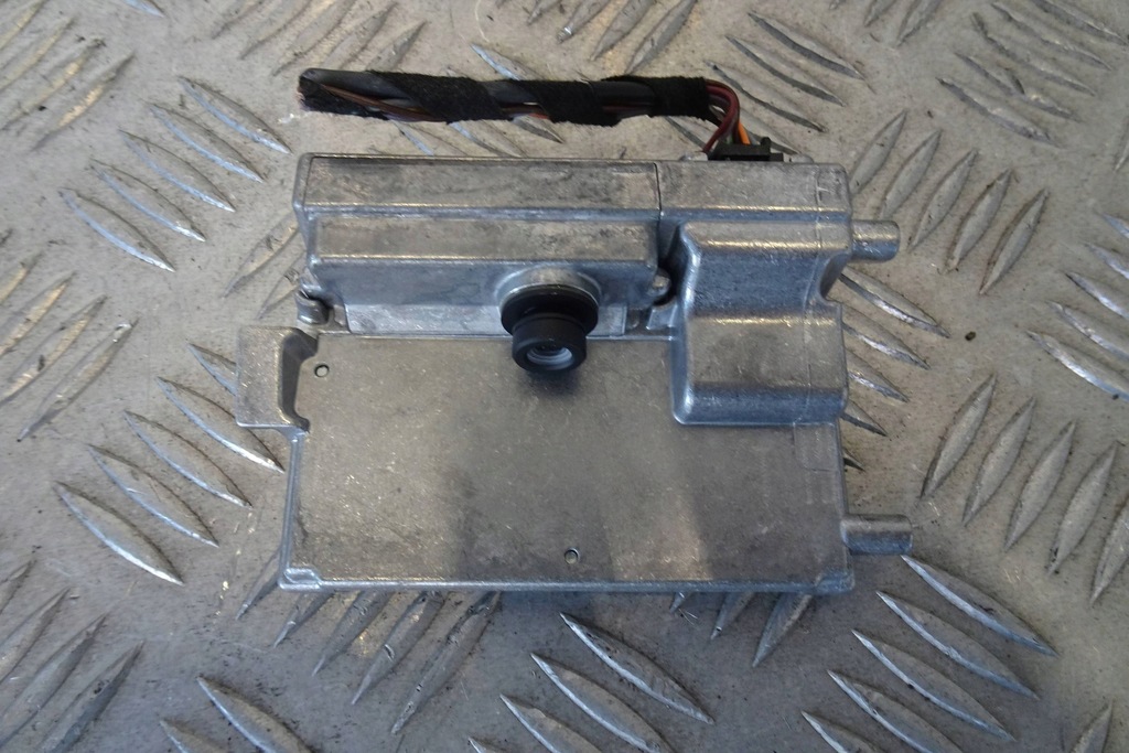 фото №1, Audi q4 e-tron - камера 1ea980654j