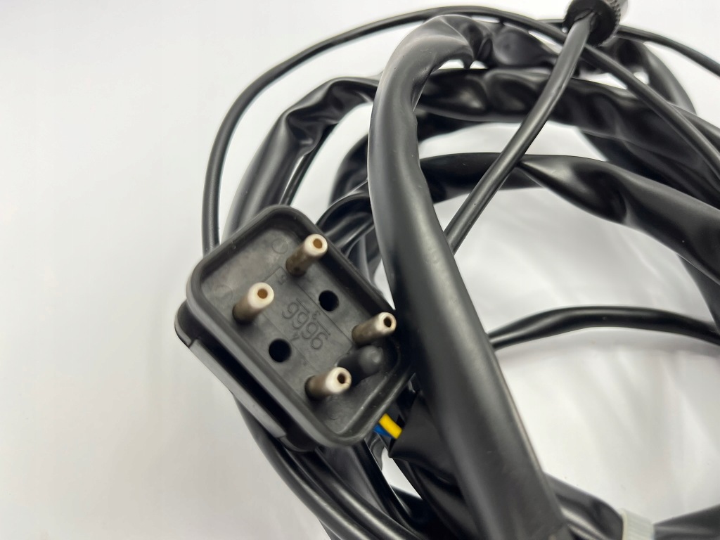 Електропроводка електрична джгут насоса пального mercedes w124 1244405608 бензин Недорого