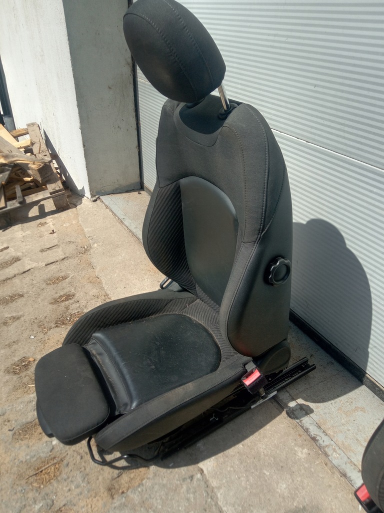 фото №11, Mini countryman f60 сиденья сиденье заднее сиденье