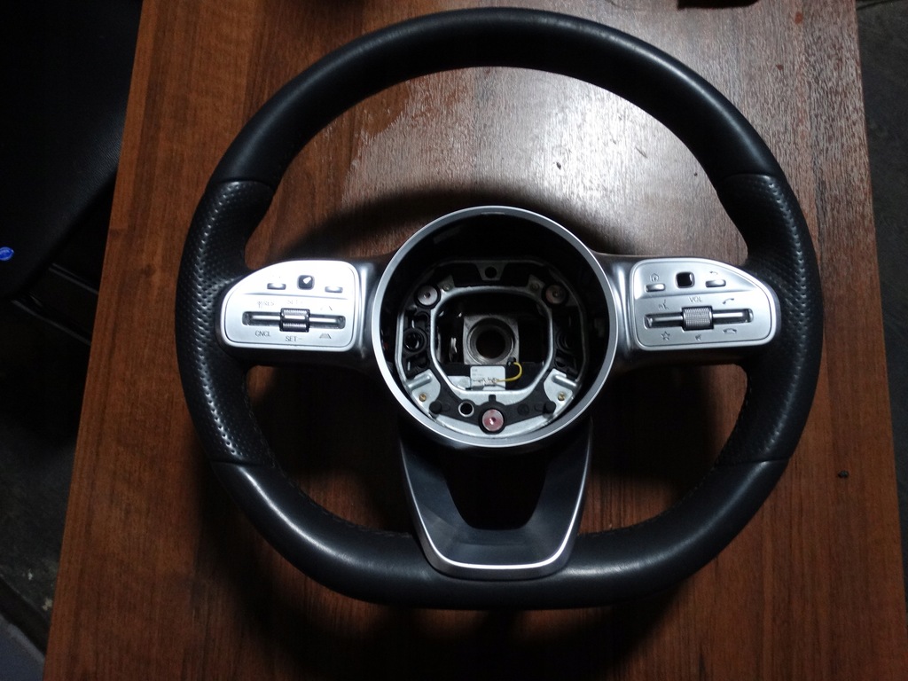 фото №1, Idealna воздуховод mercedes amg w222 lift 1