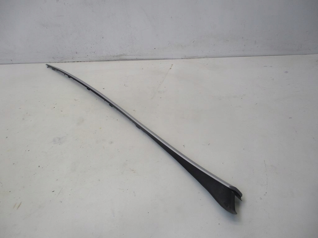 фото №1, Молдинг скло лобове ліва ezrc peugeot 3008