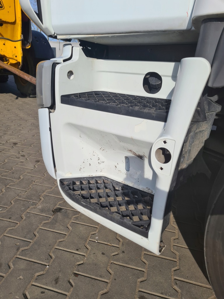 фото №8, Подножка левая подножка левый renault premium lander dxi volvo fe