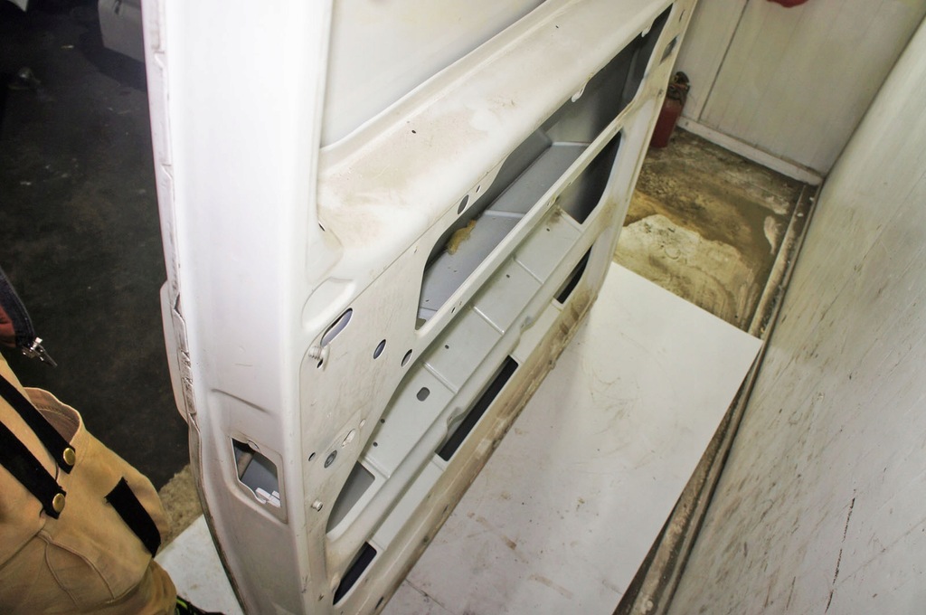 фото №9, Su290 vw transporter t6 ^ дверь сдвижные правый задняя white