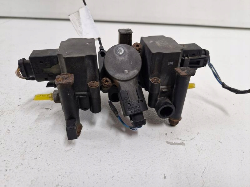 фото №5, Range rover l322 клапан розподільник повітря підвіска 4725515660