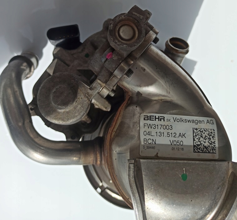 фото №7, Vw scirocco радіатор вихлопних газів 04l131512ak дросельна заслінка 04l131501l 2.0tdi cuw