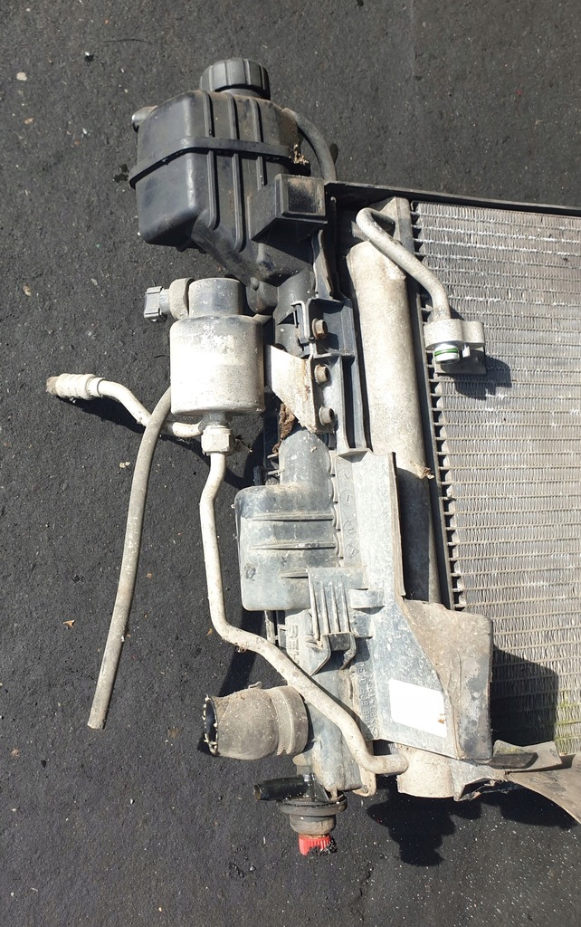 фото №4, Комплект радиатор mercedes a-klasa w168 1.4