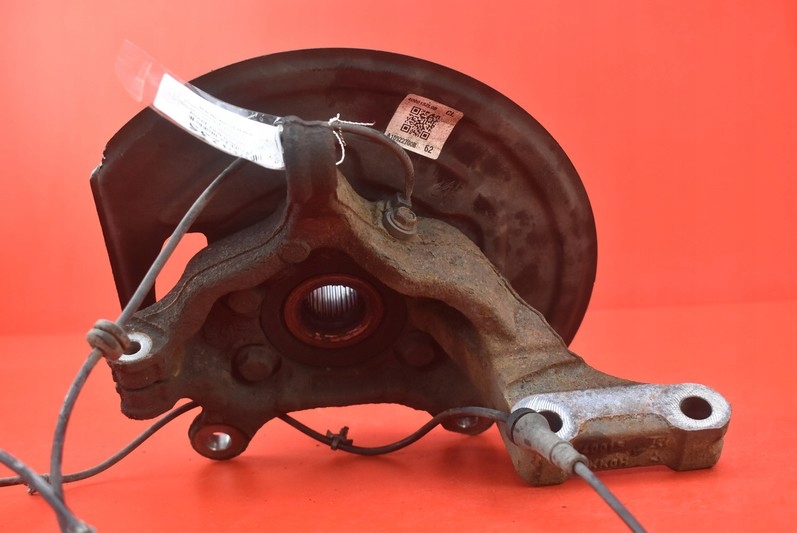 фото №6, Поворотный кулак левая перед nissan pulsar 1.2 dig-t 14r