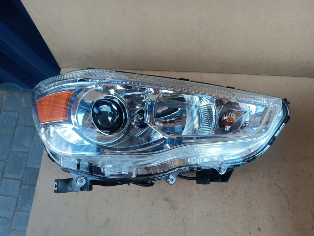 фото №13, Mitsubishi asx lift линза bez стояночных лампа правая левая