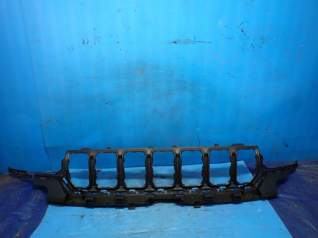 фото №1, Решітка радіатора jeep cherokee wl 21-2r