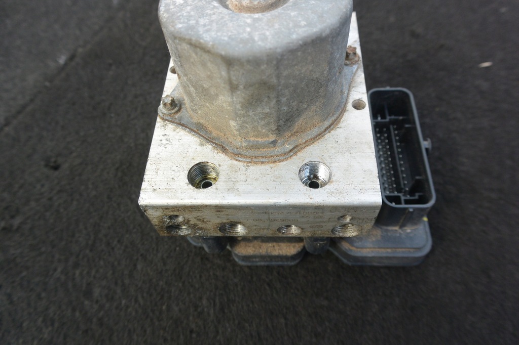 фото №7, Насос abs блок управления tesla model s 12-16