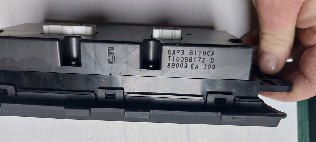 фото №9, Панель кондиционера переключатели воздуховод mazda 6 gh 07-13r. eu 3m