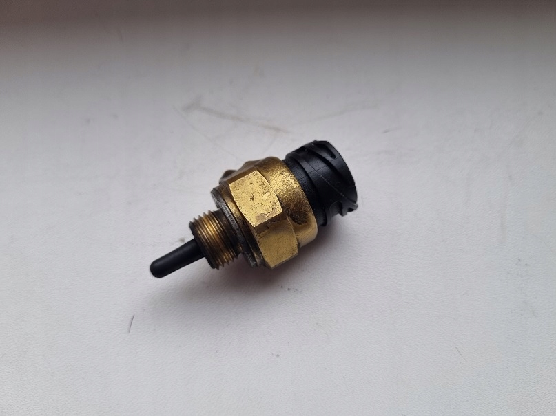 фото №1, Man tgx tgs e6 датчик температуры жидкость