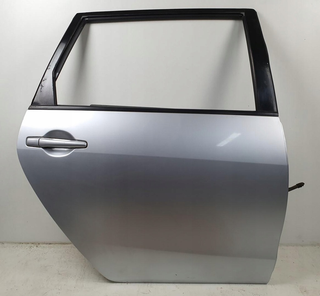 фото №1, Двері правий задня a19 mitsubishi grandis