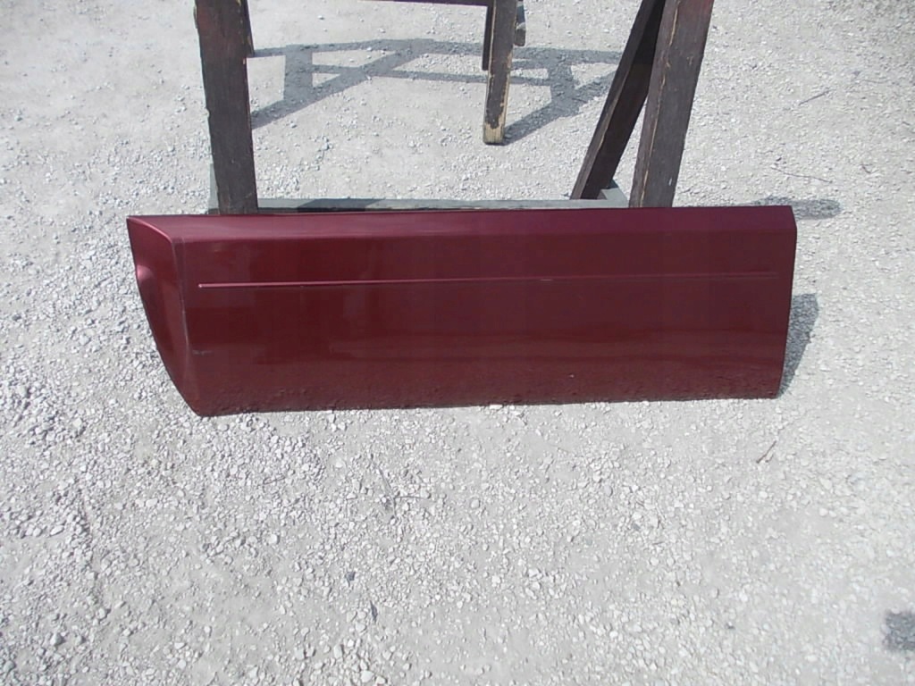 фото №1, Молдинг левая na передние дверь mitsubishi pajero