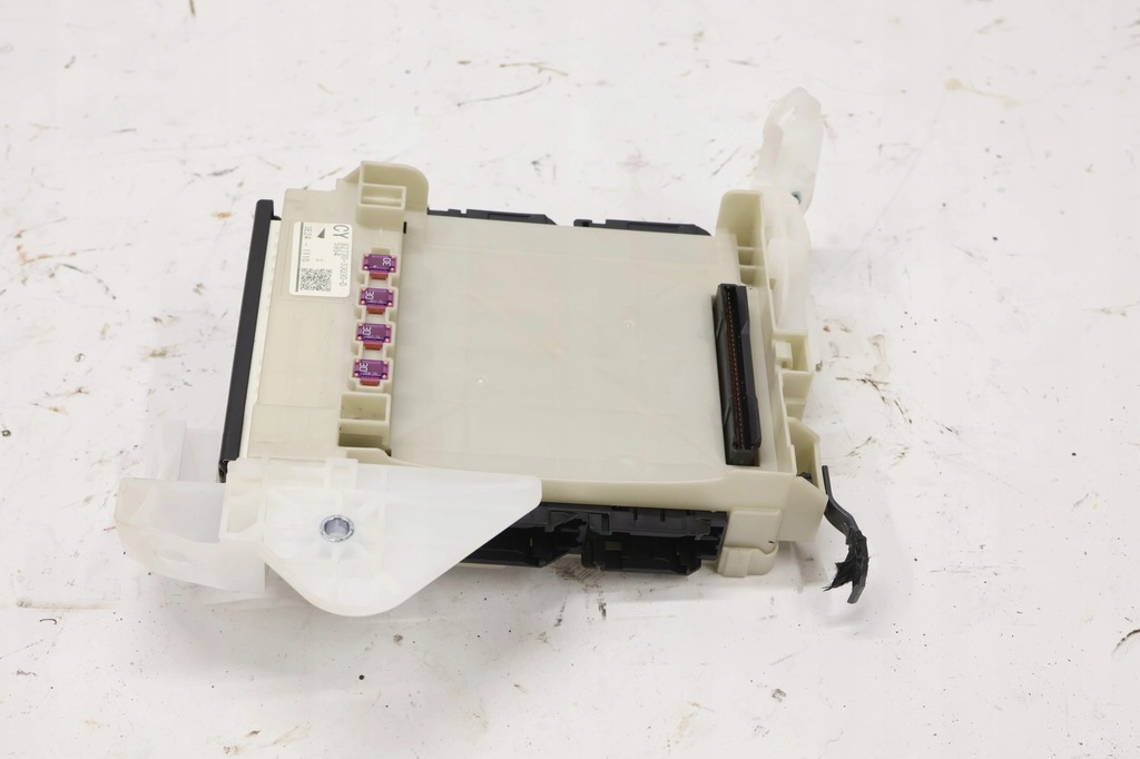 фото №1, Lexus es vii модуль блок управления 82730-33q30