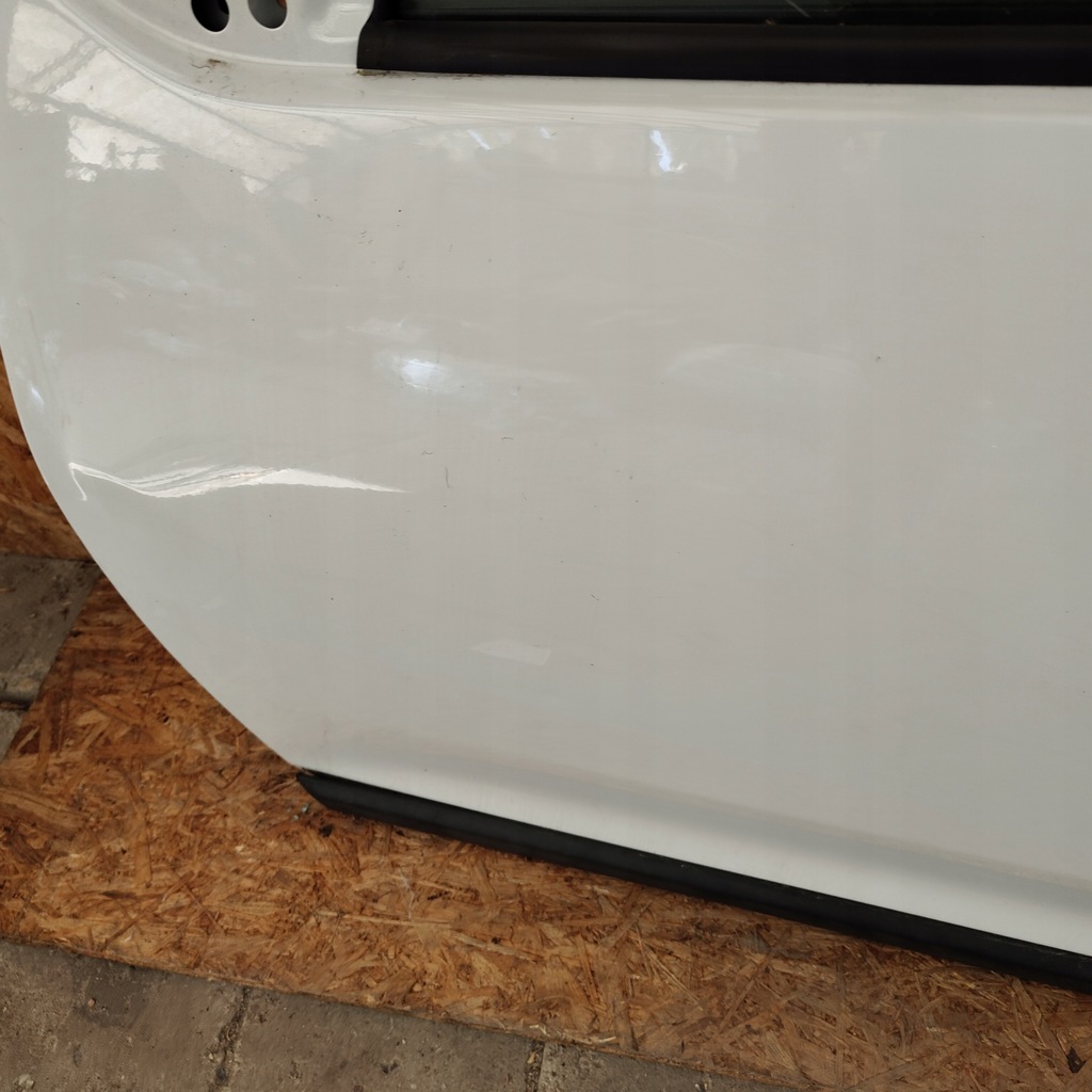 фото №8, Дверь передние перед левая dacia sandero ii