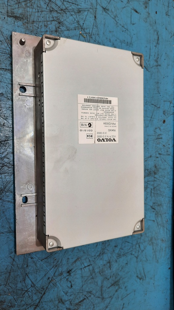 фото №1, Volvo xc90 підсилювач радіо 31310000 31310002