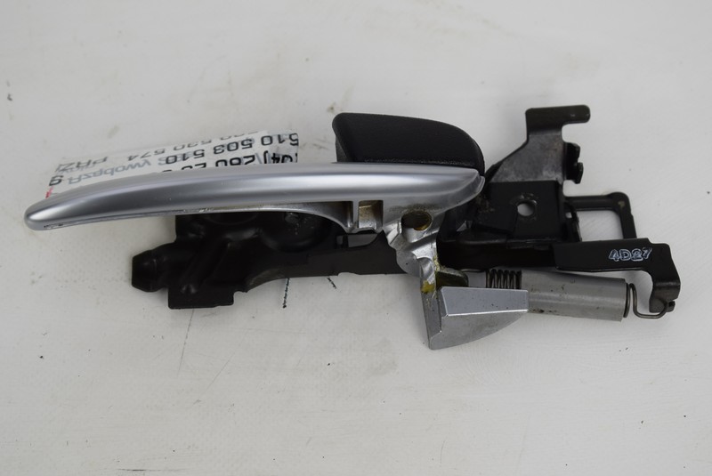 фото №2, Ручка внутренняя правая перед mazda rx-8 04r