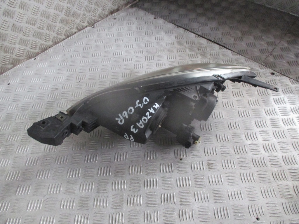 фото №6, Лампа правий перед натягувач mazda 3 03-06r