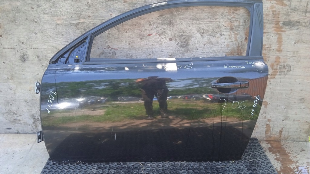 фото №1, Volvo c30 двері перед лівий 019-26 3d