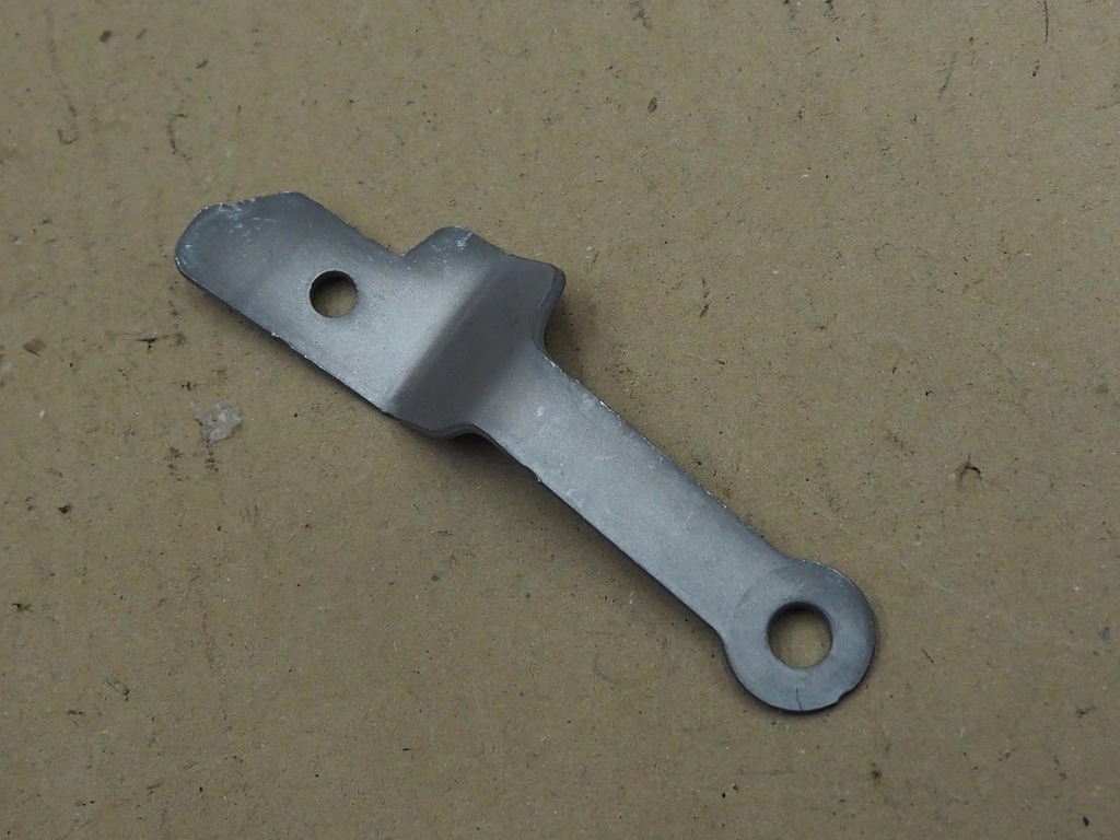 фото №8, A6 c8 кронштейн klaksona 4k6951230