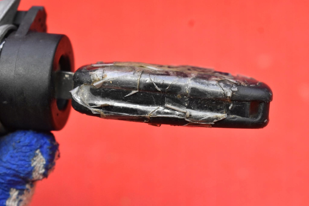 Замок зажигания ключ 4b0905851c audi a2 8z 1.4 16v 75 km 99-05 Киев