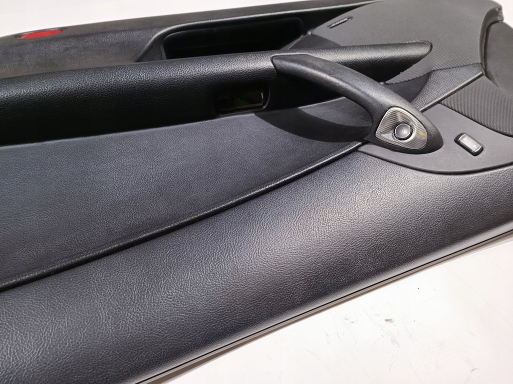 фото №8, Обшивка дверь правый обивка chevrolet corvette c6