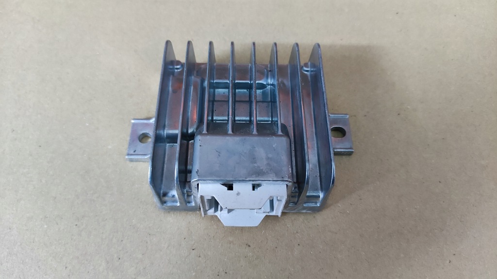 фото №1, Mercedes eqs 297 harman підсилювач 2979001411