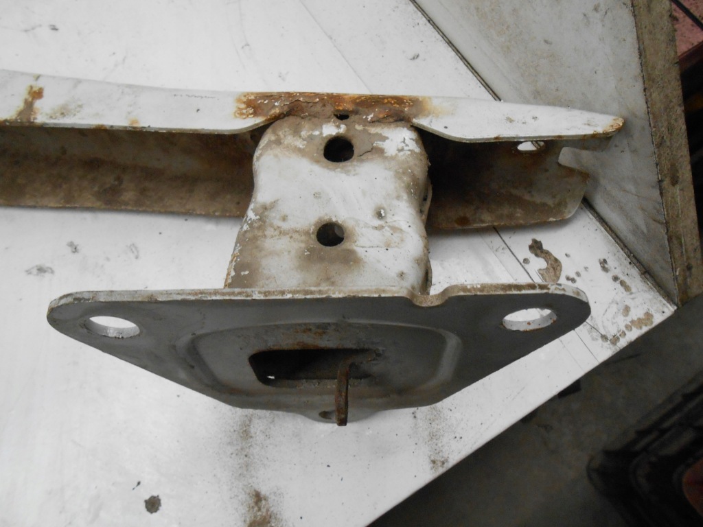 Renailt kangoo i усилитель бампера балка задняя 9358192op 9358193or Недорого