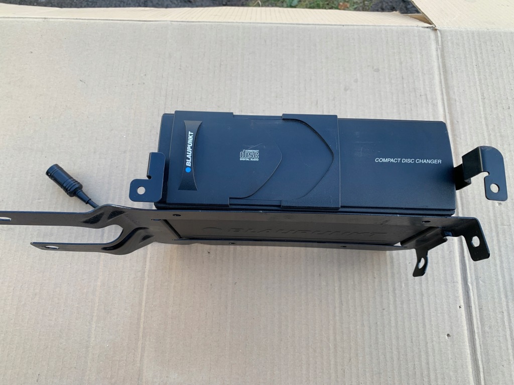 фото №1, Чейнджер cd blaupunkt alfa romeo 159 ladna оригинал