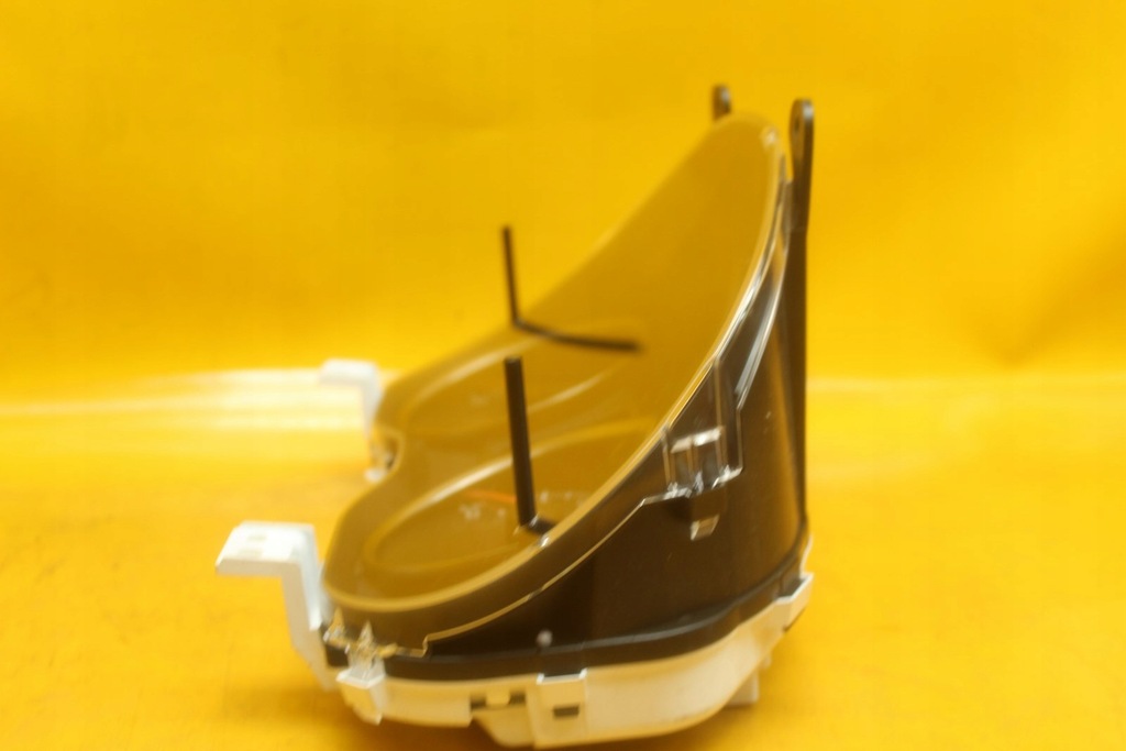 фото №8, Счетчик приборы subaru xv i 2.0 d 85013fj170