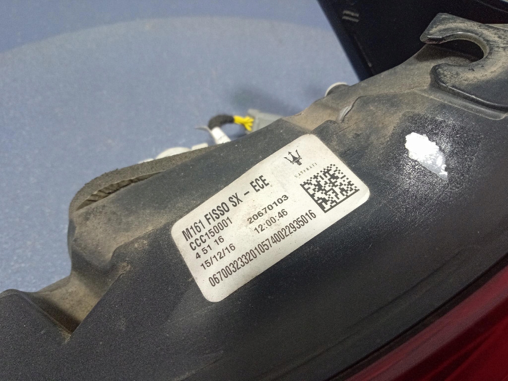 фото №7, Maserati levante лампа задняя левая наружная задняя 20670103 670032332