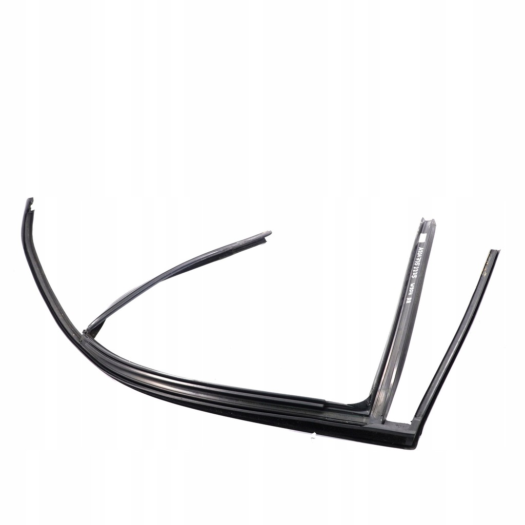 фото №9, Mercedes w204 прокладка стекло задних дверь правая правый задняя a2047352225