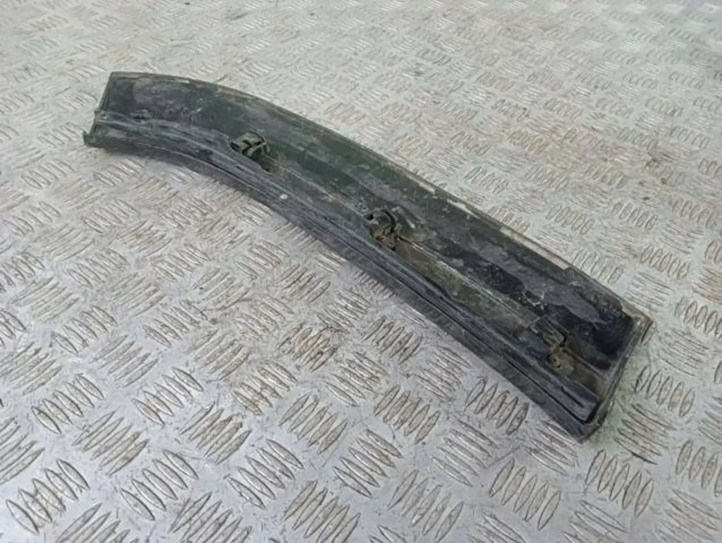фото №6, M15 jeep grand cherokee молдинг крила лівий задня