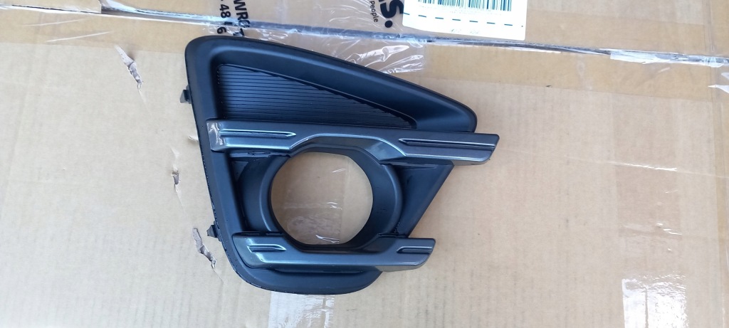 фото №1, Mazda cx-5 i lift 2015-2017 правая решётка бампера