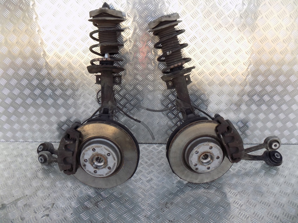 фото №1, Mercedes glk x204 4matic поворотный кулак амортизатор