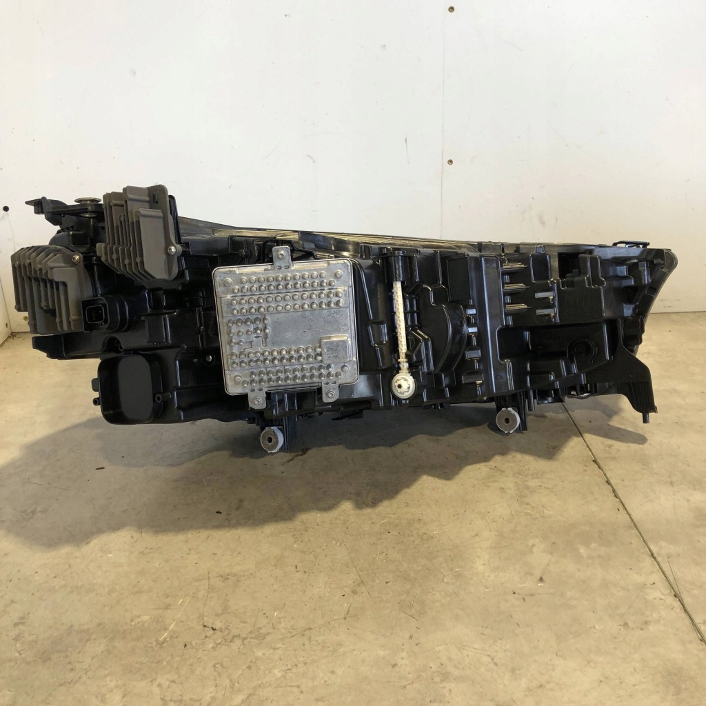 Фара bmw ix 5a3ce95 Зі Шроту