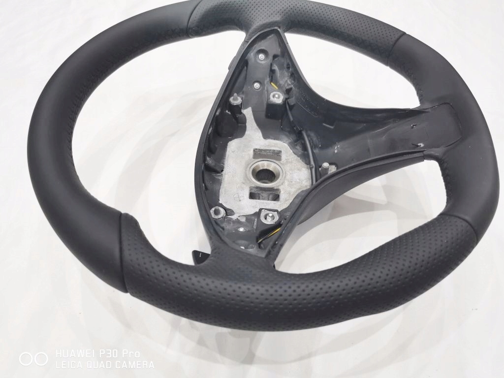 фото №5, E klasa w212 w207 coupe czarna fabrycznie nowa.