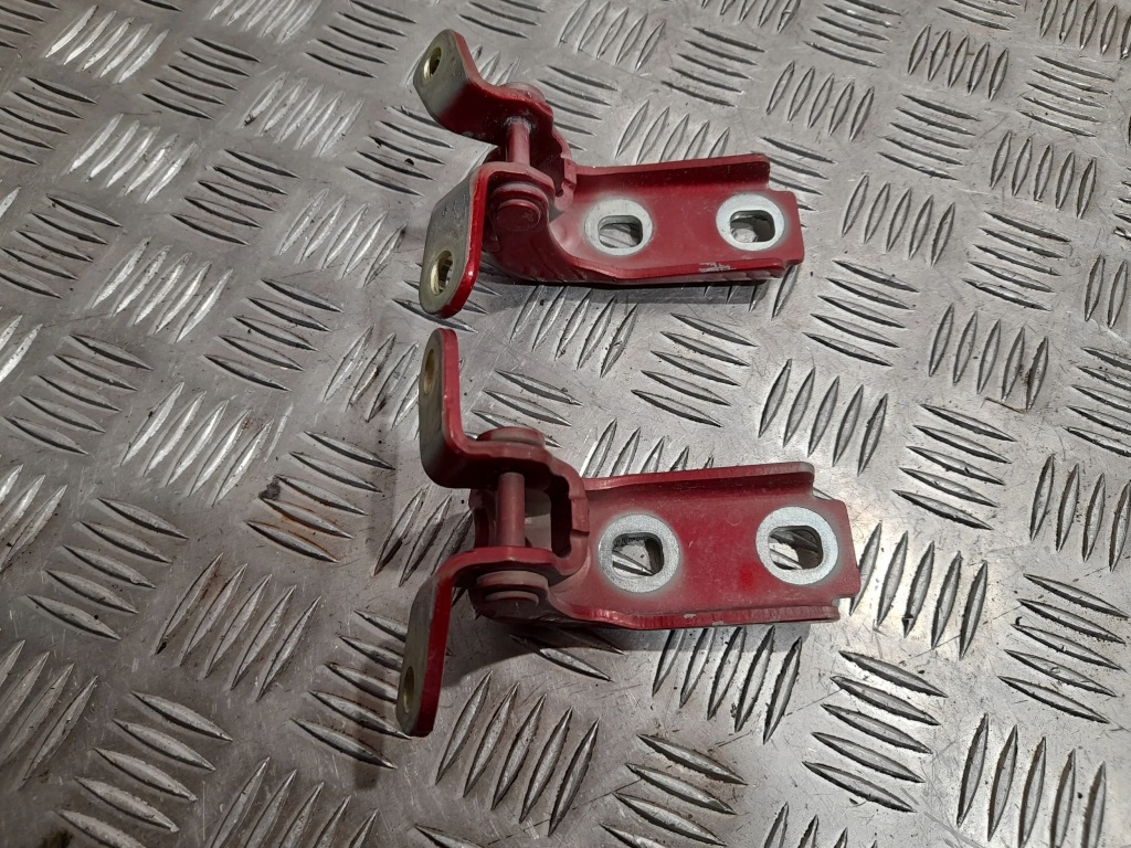 фото №1, Chevrolet camaro p16176 перед сторона права петлі